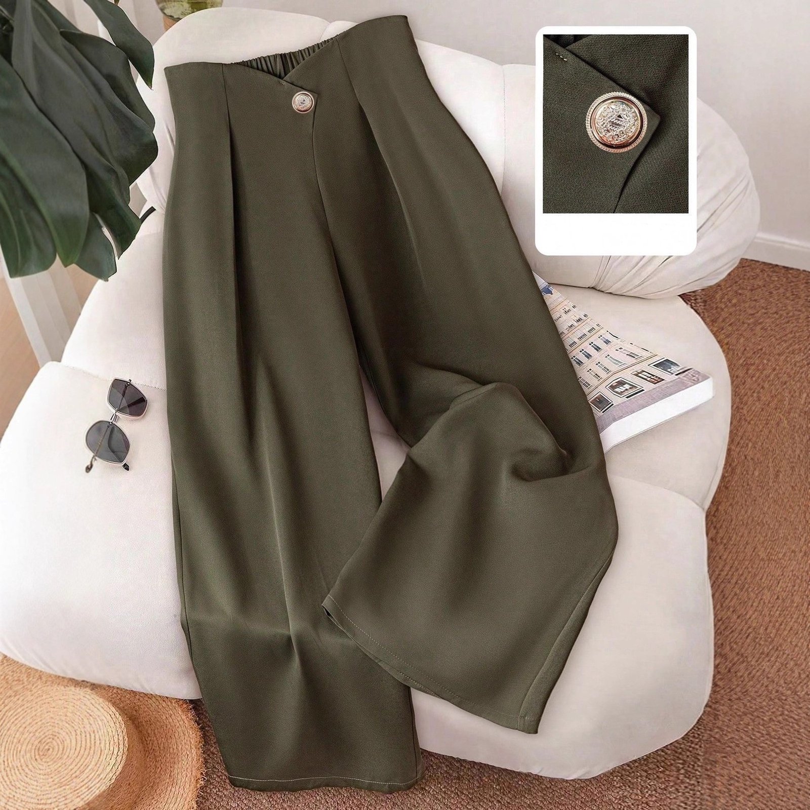 Large-button Commuter All-match Casual Wide-leg Pants For Women - Image 4