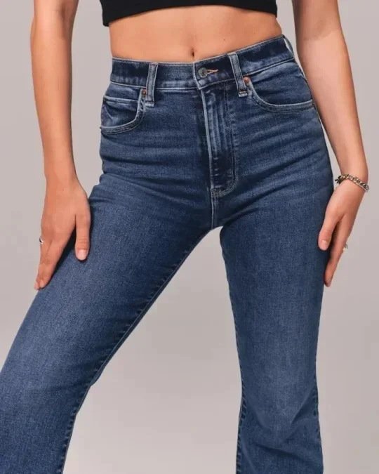 Women's Fashion Casual Solid Color Jeans - Image 9